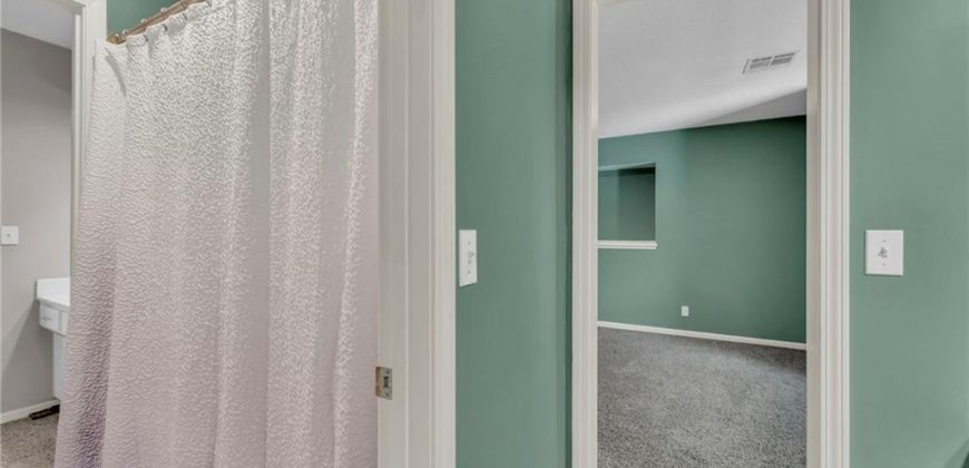 Homes for Sale in Parkville, MO 64152 | 5733 NW North pointe Terrace