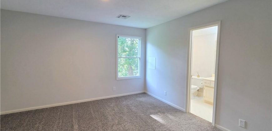 Homes for Sale in Parkville, MO 64152 | 5733 NW North pointe Terrace