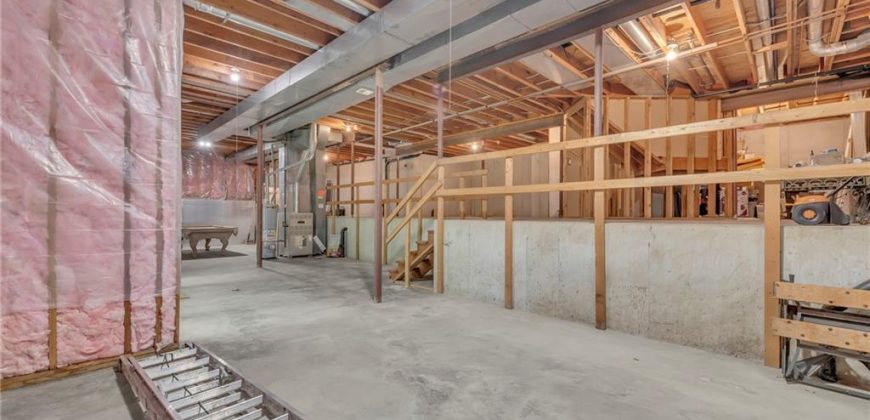 Homes for Sale in Parkville, MO 64152 | 5733 NW North pointe Terrace