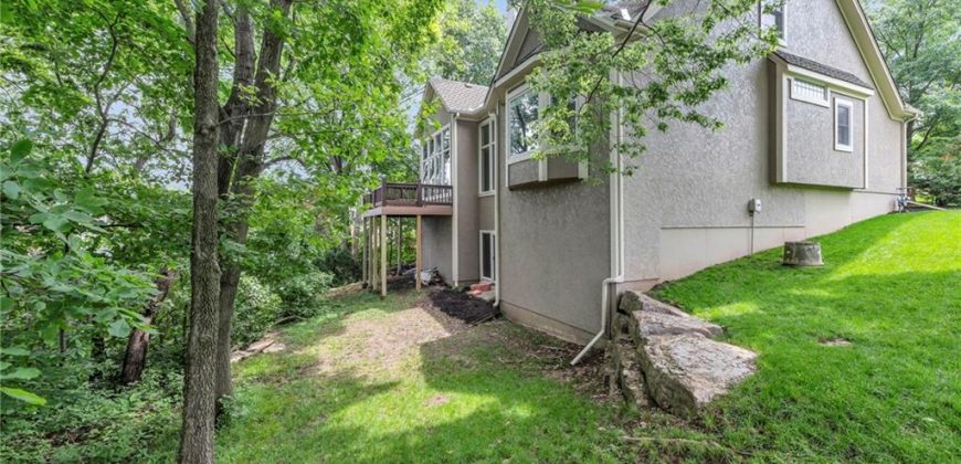 Homes for Sale in Parkville, MO 64152 | 5733 NW North pointe Terrace