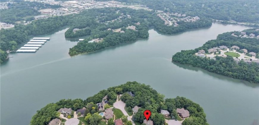 Homes for Sale in Parkville, MO 64152 | 5733 NW North pointe Terrace