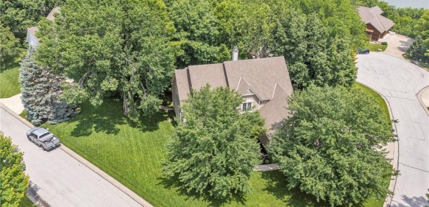 Homes for Sale in Parkville, MO 64152 | 5733 NW North pointe Terrace