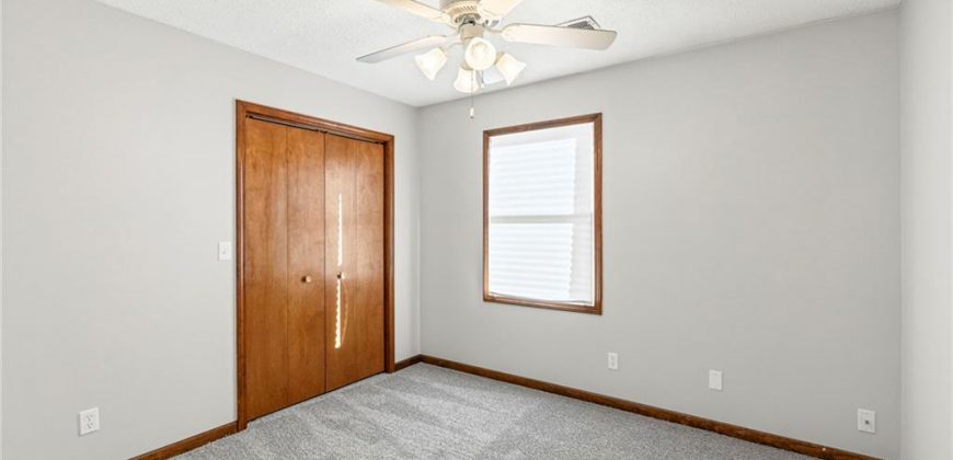 Homes for Sale in Dearborn, MO 64439 | 608 N Harrington Street