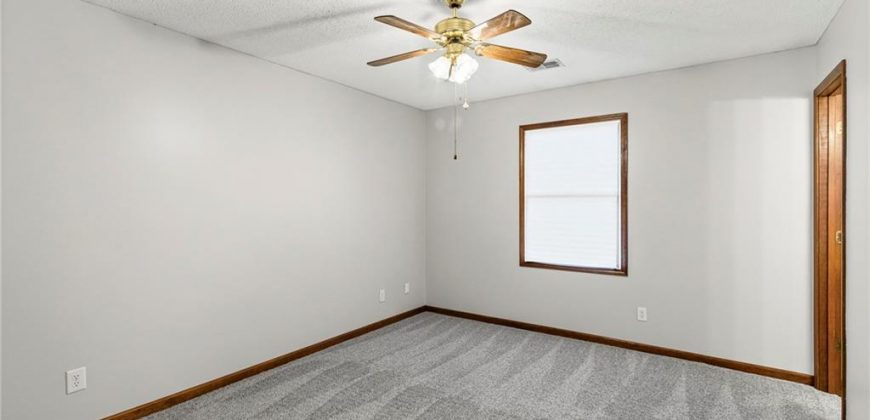 Homes for Sale in Dearborn, MO 64439 | 608 N Harrington Street