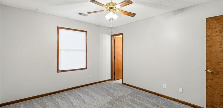 Homes for Sale in Dearborn, MO 64439 | 608 N Harrington Street