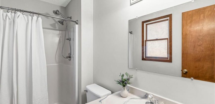 Homes for Sale in Dearborn, MO 64439 | 608 N Harrington Street