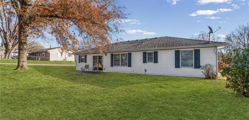 Homes for Sale in Dearborn, MO 64439 | 608 N Harrington Street