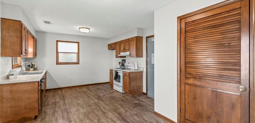 Homes for Sale in Dearborn, MO 64439 | 608 N Harrington Street