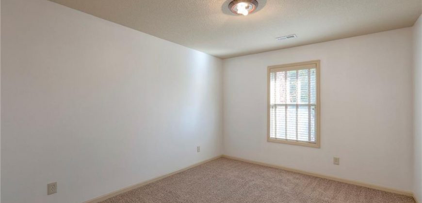 Homes for Sale in Kansas City, MO 64151 | 4203 NW 76th Street