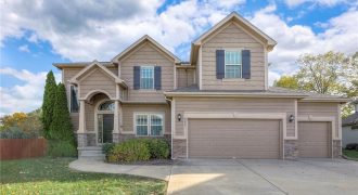 Homes for Sale in Kansas City, MO 64151 | 4203 NW 76th Street