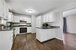 657-NE-Russell-Road-mls-2584882-image-1