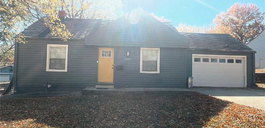 Homes for Sale in Kansas City, MO 64119 | 3203 NE 56th Street