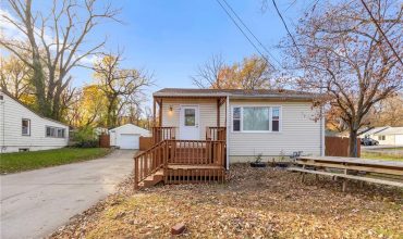 Homes for Sale in Kansas City, MO 64117 | 4616 N Hardesty Avenue