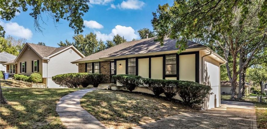Homes for Sale in Kansas City, MO 64151 | 6509 N Harden Avenue
