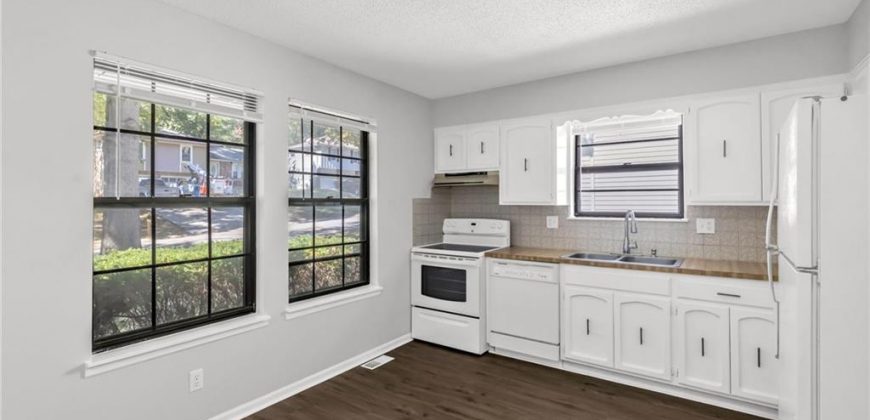 Homes for Sale in Kansas City, MO 64151 | 6509 N Harden Avenue