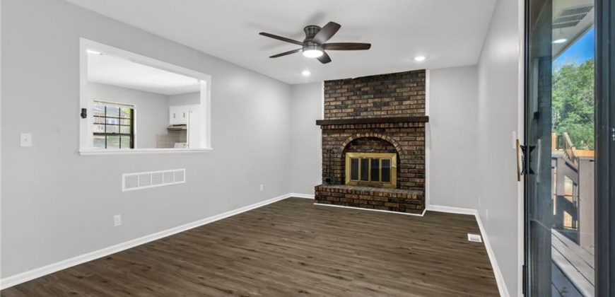 Homes for Sale in Kansas City, MO 64151 | 6509 N Harden Avenue