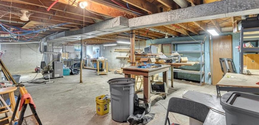 Homes for Sale in Kansas City, MO 64155 | 8921 N Charlotte Street