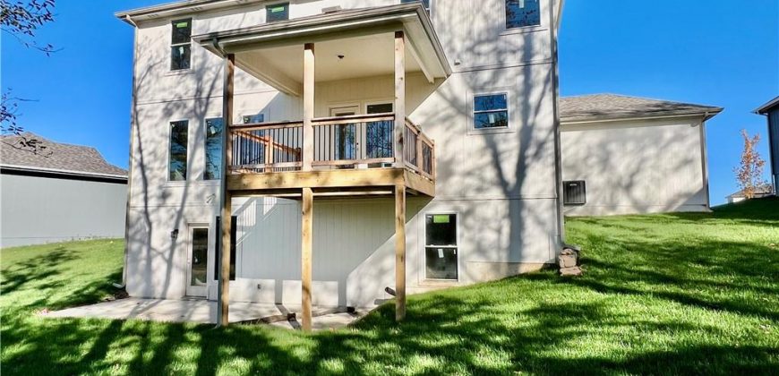 Homes for Sale in Liberty, MO 64068 | 1969  Longview Drive