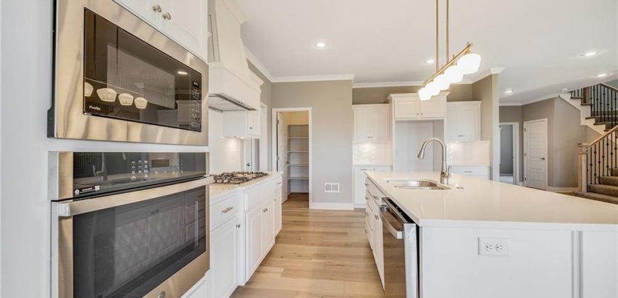 Homes for Sale in Kansas City, MO 64156 | 7009 NE 103rd Street