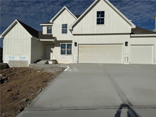 Homes for Sale in Kansas City, MO 64157 | 8908 NE 94th Street