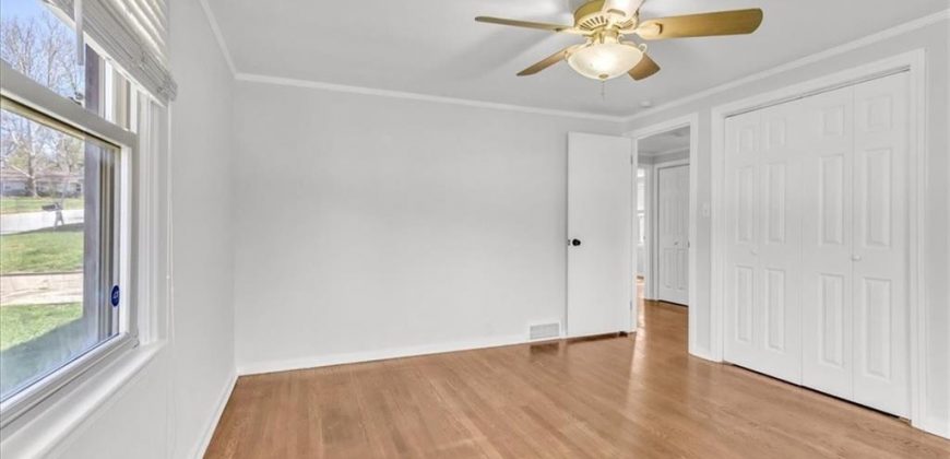 Homes for Sale in Claycomo, MO 64119 | 205 E Longfellow Street