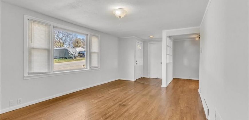 Homes for Sale in Claycomo, MO 64119 | 205 E Longfellow Street