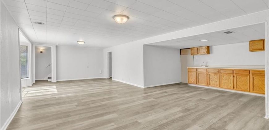 Homes for Sale in Liberty, MO 64068 | 1484  Hemlock Drive