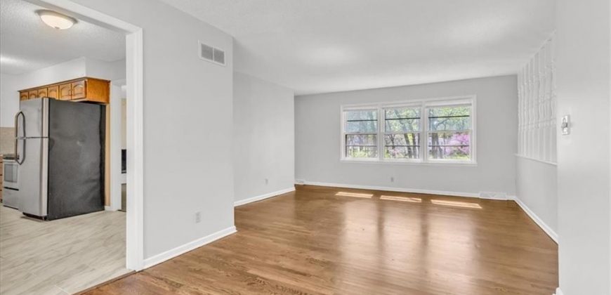 Homes for Sale in Liberty, MO 64068 | 1484  Hemlock Drive