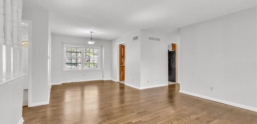 Homes for Sale in Liberty, MO 64068 | 1484  Hemlock Drive