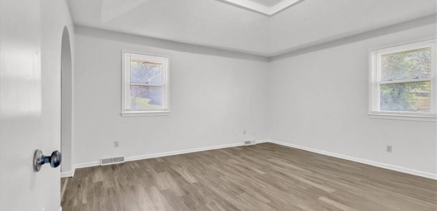 Homes for Sale in Kansas City, MO 64152 | 10705 NW 58th Street