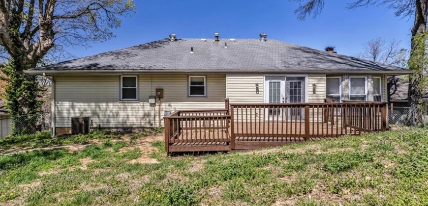 Homes for Sale in Kansas City, MO 64152 | 10705 NW 58th Street