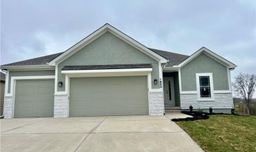 Homes for Sale in Liberty, MO 64068 | 1980  Longview Drive