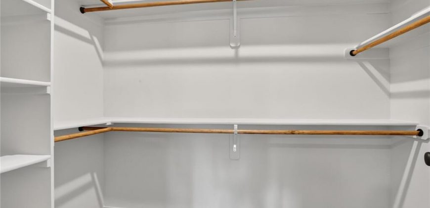 Homes for Sale in Parkville, MO 64152 | 16243  Giorgia Street