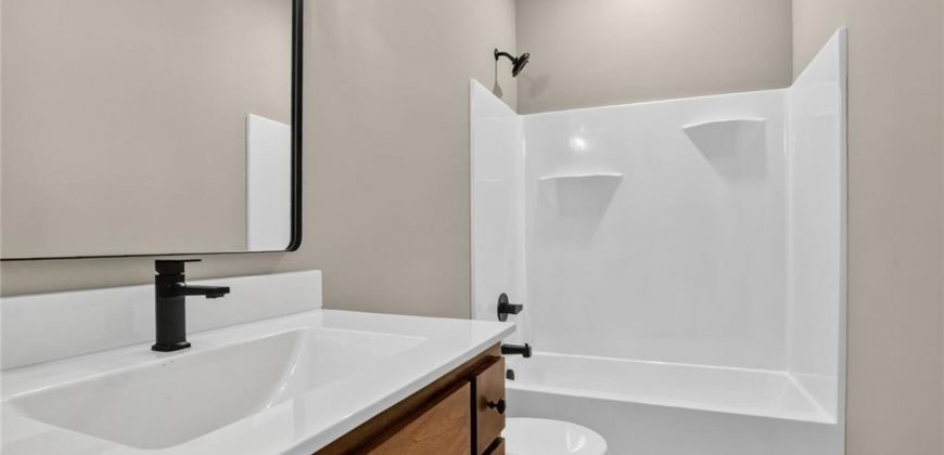 Homes for Sale in Parkville, MO 64152 | 16243  Giorgia Street