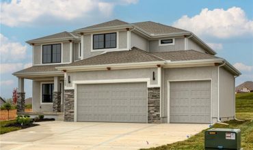 Homes for Sale in Liberty, MO 64068 | 1989  Longview Drive