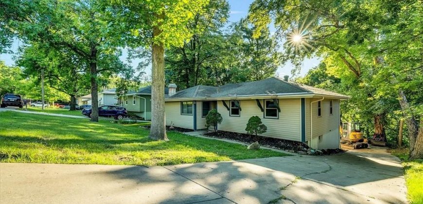 Homes for Sale in Kansas City, MO 64151 | 8012 NW Cadwallader Road