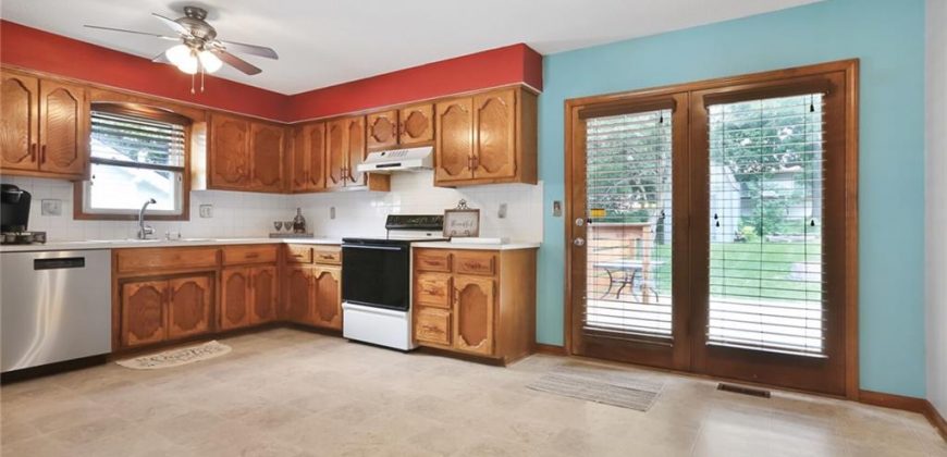 Homes for Sale in Kansas City, MO 64118 | 1412 NW 63RD Terrace