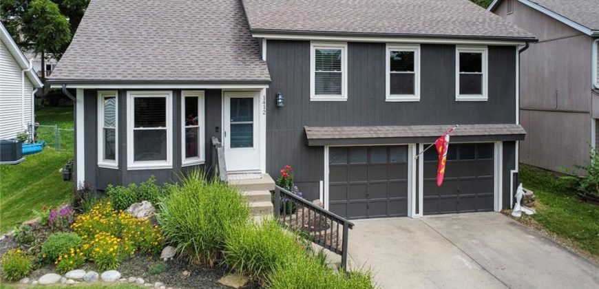 Homes for Sale in Kansas City, MO 64118 | 1412 NW 63RD Terrace