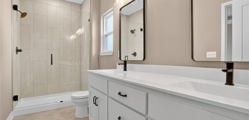 Homes for Sale in Parkville, MO 64152 | 16181  Ryan Circle