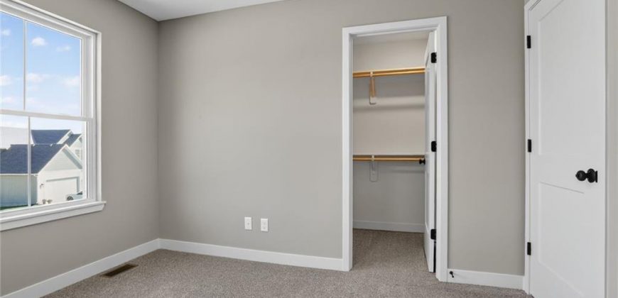 Homes for Sale in Parkville, MO 64152 | 16181  Ryan Circle