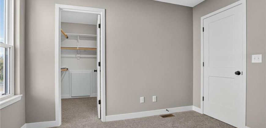 Homes for Sale in Parkville, MO 64152 | 16181  Ryan Circle