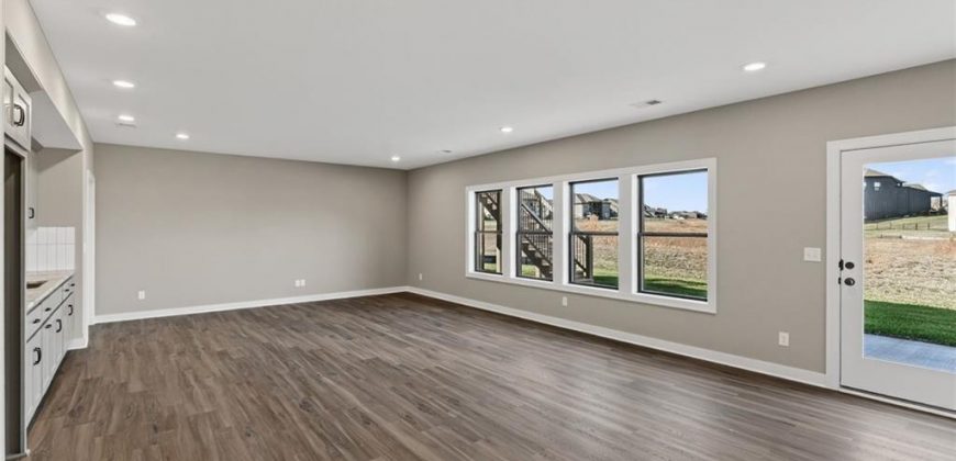 Homes for Sale in Kansas City, MO 64158 | 7620 N Booth Avenue