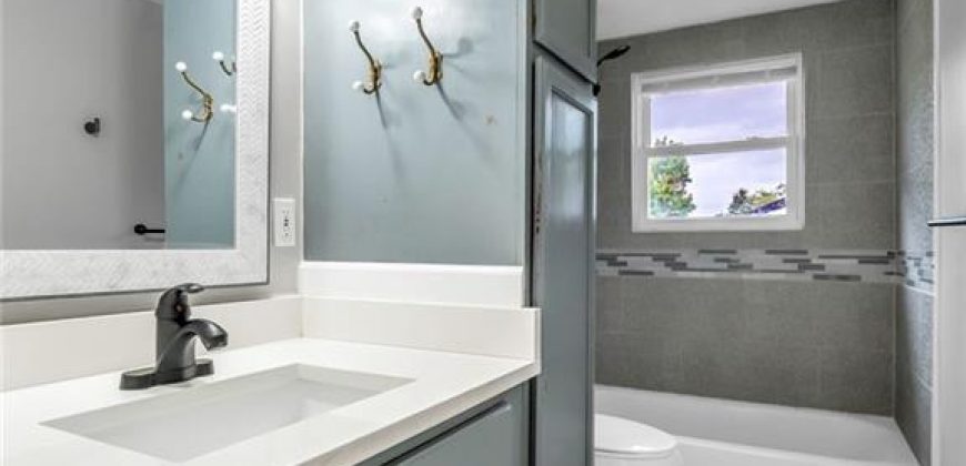 Homes for Sale in Kansas City, MO 65155 | 701 NW 88TH Terrace