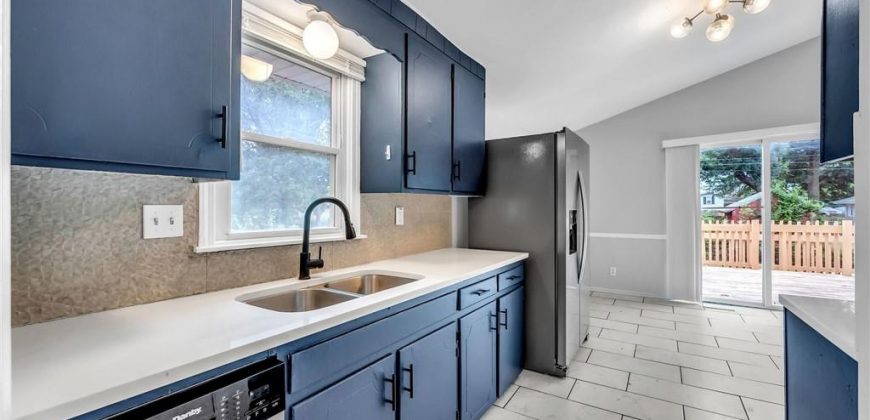 Homes for Sale in Kansas City, MO 65155 | 701 NW 88TH Terrace