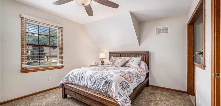 Homes for Sale in Kansas City, MO 64116 | 4328 N Main Street