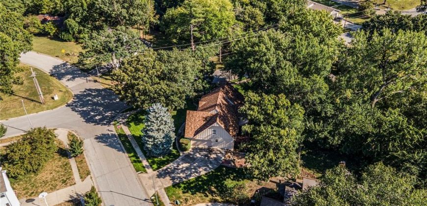 Homes for Sale in Kansas City, MO 64116 | 4328 N Main Street