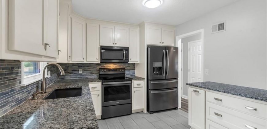 Homes for Sale in Kansas City, MO 64152 | 6920 NW 76th Place