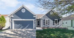 Homes for Sale in Kansas City, MO 64154 | 8509 N Robinhood Avenue