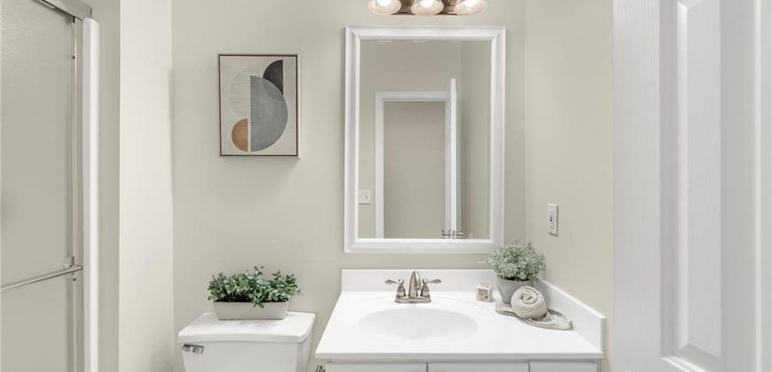 Homes for Sale in Kansas City, MO 64154 | 8509 N Robinhood Avenue