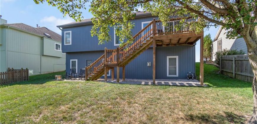 Homes for Sale in Kansas City, MO 64154 | 8509 N Robinhood Avenue